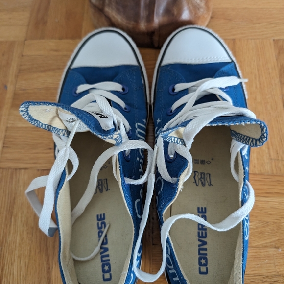 Pre-Owned Good Condition Sneakers Women's Size 7.5 / Men Size 5.5 - Picture 6 of 9